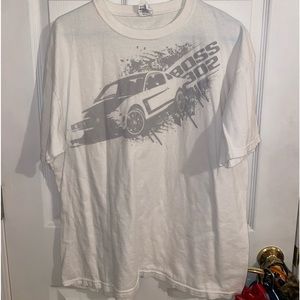 White and gray Ford Mustang Boss 302 Tee shirt size XL